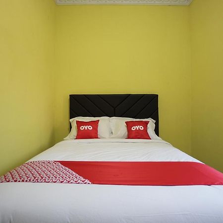 Oyo 2486 Bahana Guest House Μανάντο Εξωτερικό φωτογραφία