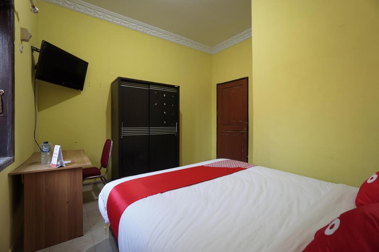 Oyo 2486 Bahana Guest House Μανάντο Εξωτερικό φωτογραφία