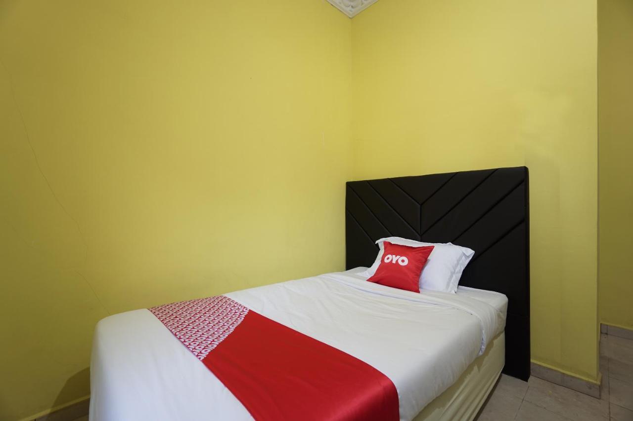 Oyo 2486 Bahana Guest House Μανάντο Εξωτερικό φωτογραφία