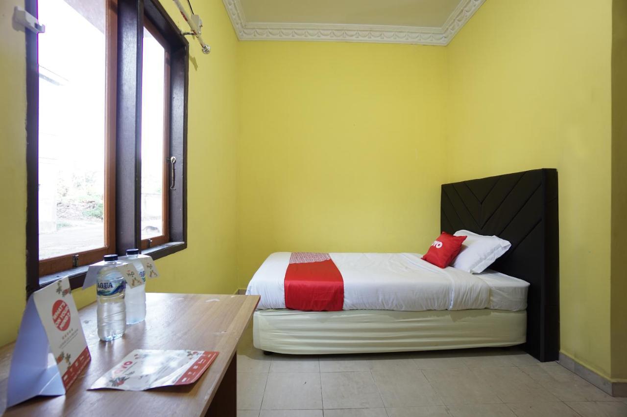 Oyo 2486 Bahana Guest House Μανάντο Εξωτερικό φωτογραφία