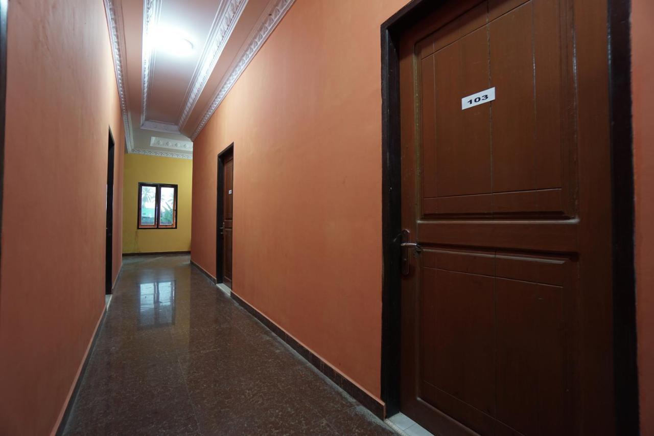 Oyo 2486 Bahana Guest House Μανάντο Εξωτερικό φωτογραφία