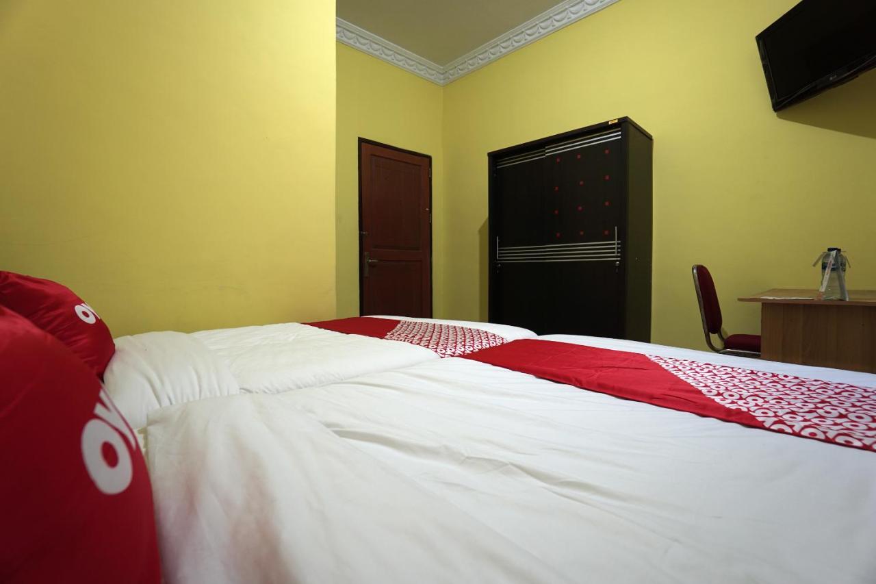 Oyo 2486 Bahana Guest House Μανάντο Εξωτερικό φωτογραφία