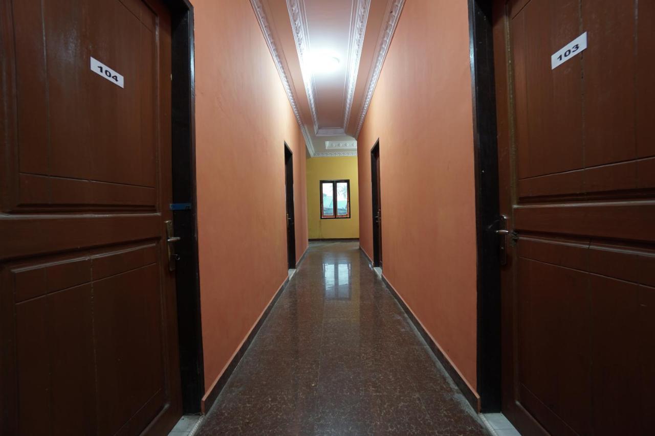 Oyo 2486 Bahana Guest House Μανάντο Εξωτερικό φωτογραφία